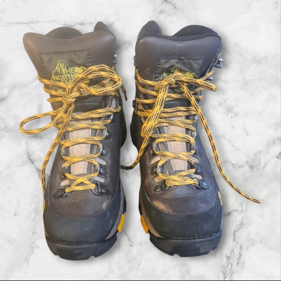 The North Face TNF-68 Gore Tex  leather hiking boot - Picture 2 of 3